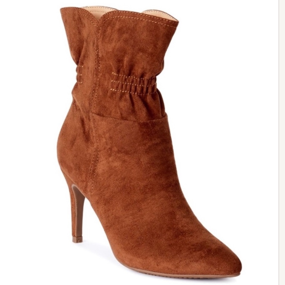 Scoop NYC Women's Tan Scrunch Heeled Boots